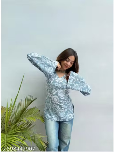 Blue Daisy Floral Square Neck Puff Bell Sleeve Fitted Kurti