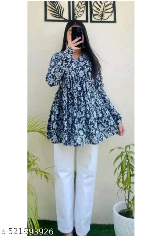 Midnight Floral Gathered V-Neck Kurti